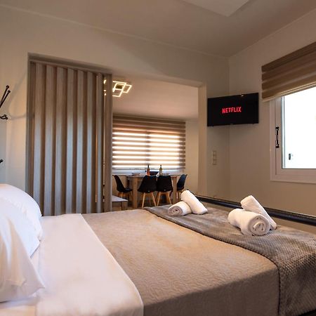 Demi'S Apartments Near Athen'S Airport Artemida  Bagian luar foto