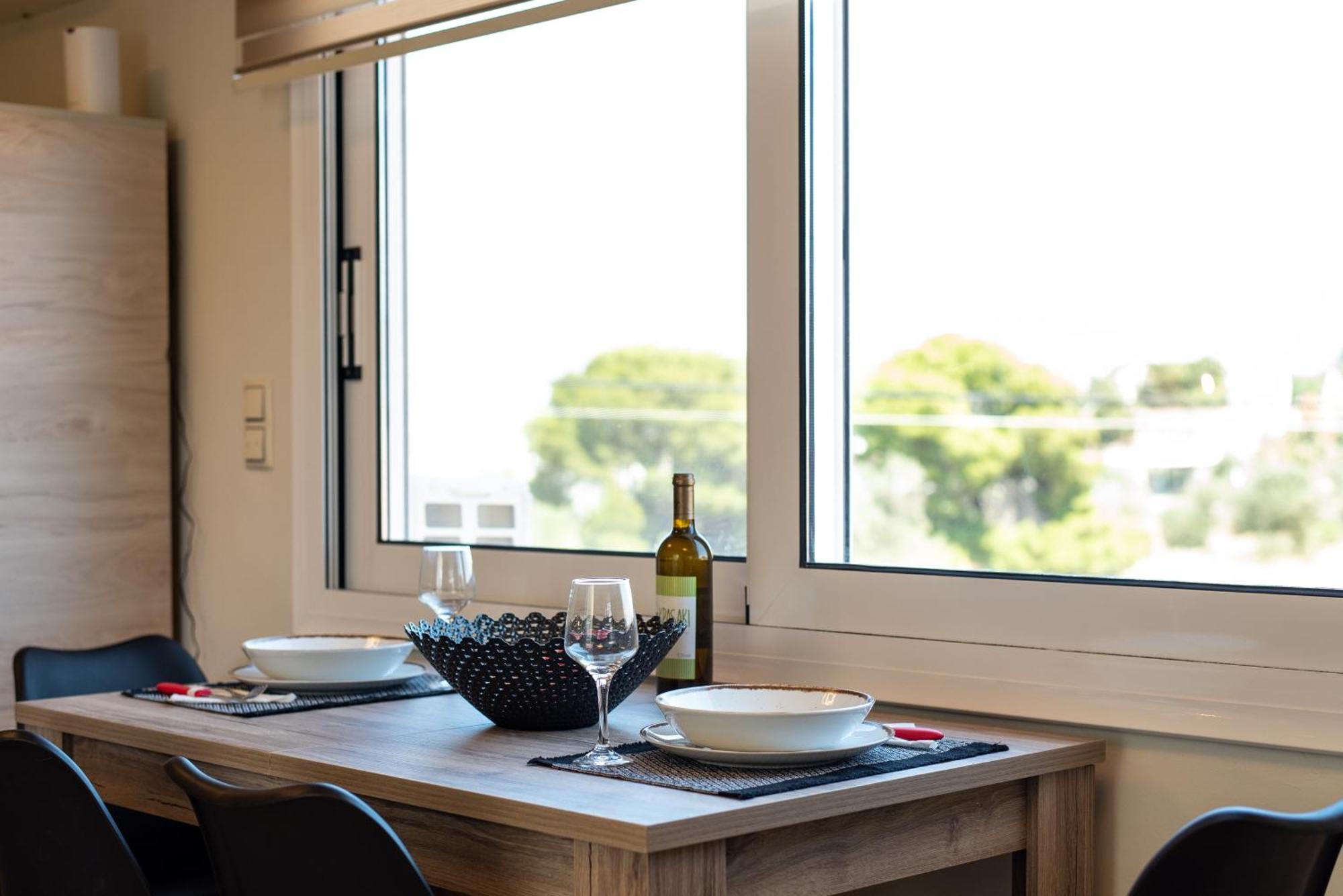 Demi'S Apartments Near Athen'S Airport Artemida  Bagian luar foto